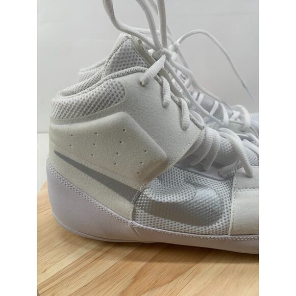 New‎ Nike Fury Wrestling Shoes Mens 13 White Silver Metallic MMA Combat Boxing main image 7